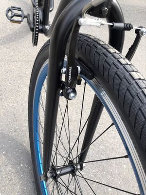 7-Geschwindigkeits-Stadtfahrrad mit 24-Zoll-Festreifen und Aluminiumfelgematerial Klappdesign
