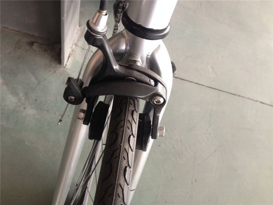 700c Fahrrad mit Festgetriebe und Festrahmen ohne Rückdämpfer und Aluminiumfelg