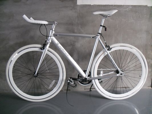 CE-zertifiziertes Aluminiumrahmen 700C Einzelgeschwindigkeitsrad für Ihre Anforderungen