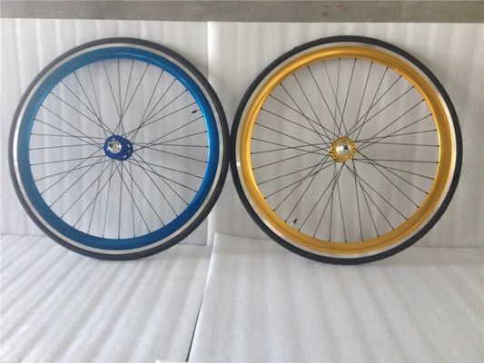 43mm Anodisierte Blaue Flip Flop Festgetriebe Straßenradrad mit bunten Speken