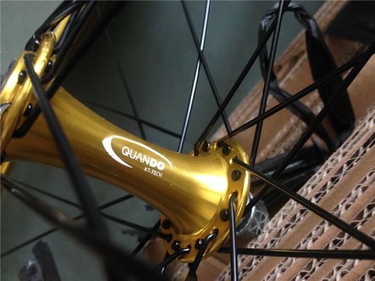 Customisiertes 700C Festgetriebe-Fahrrad-Rad-Set mit Pantone-Farbe und 32-40H Spoke-Loch
