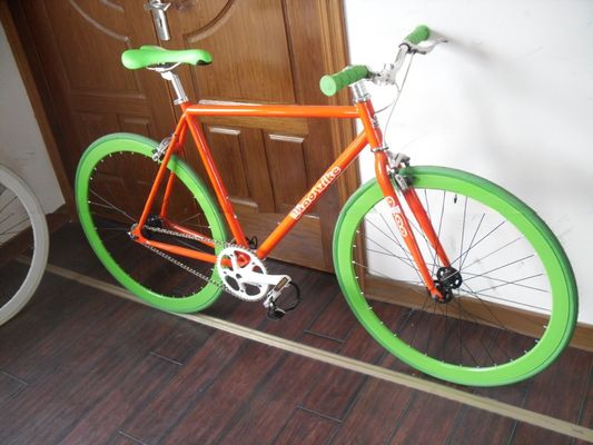 Dickslick Reifen 700C 45MM Aluminium Felge Einfachgeschwindigkeit Fixie Gear Fahrrad mit Stahlgabel