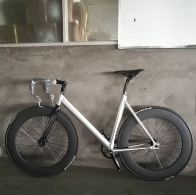 700C CE OEM 7005 Aluminiumlegierung Festgetriebe Einzelgeschwindigkeit Erwachsener 80MM Felge Carbon Fork Track Bike