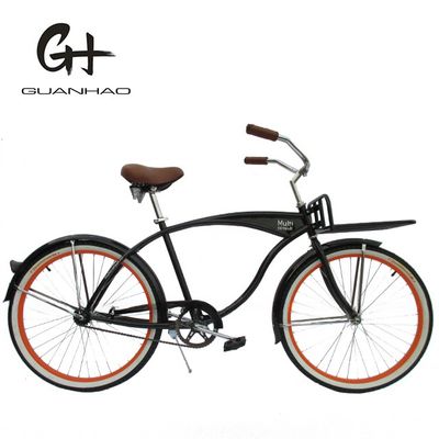Einzelgeschwindigkeits-Coaster für Erwachsene Bremse Beach Cruiser Bike mit Frontträger und 26 &quot;weißen Wandreifen