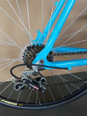 Schwarze Farbe 21 Geschwindigkeit Doppel-V-Bremse Fitness-Rennrad-Straßenrad-Anpassung Logo für Männer