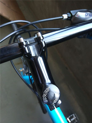 Schwarze Farbe 21 Geschwindigkeit Doppel-V-Bremse Fitness-Rennrad-Straßenrad-Anpassung Logo für Männer