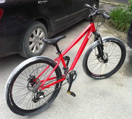 17 kg 26 Zoll Männer Aluminiumrahmen Europa Erwachsene Shimano 21 Geschwindigkeiten Scheibenbremse MTB Mountain Speed Bike