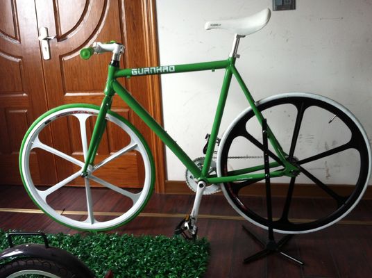 700C Teny Mag 5-Spoke Rad Fixie Fahrrad Festgetriebe Fahrrad für Männer Lastkapazität 150KG Ende