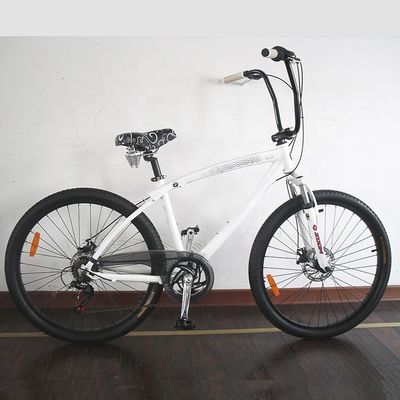 OEM Farbfarbe 26 Zoll 3,0 Reifen Aluminiumrahmen Beach Cruiser Fahrrad 7 Geschwindigkeit Shimano