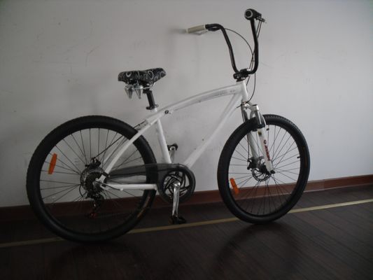 OEM Farbfarbe 26 Zoll 3,0 Reifen Aluminiumrahmen Beach Cruiser Fahrrad 7 Geschwindigkeit Shimano