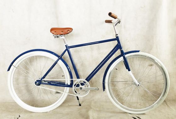 Normaler Pedal 700C Unisex-Fahrrad mit einfachem Design und Achterbremse