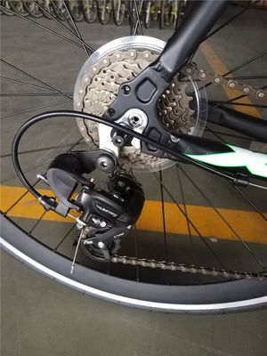 Shimano Derailleur 700C Aluminium-Straßenrad mit Tsunami-Rahmen und 160 kg Tragfähigkeit