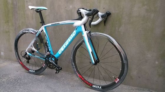 Aluminium 700C 21 Geschwindigkeitsgetriebe Straßenrad mit Schnellentlassungsnabe und Legierungslenker