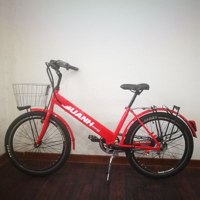 Ladezeit 3 Stunden 26&quot; Elektrofahrrad mit 350W Motor und 8,8Ah Lihtiumbatterie