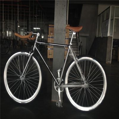 NO Klappbare 700C Chrome Farbe Einfachgeschwindigkeit Erwachsenen Rennfahrrad Fixie aus OEM Taiwan Teile