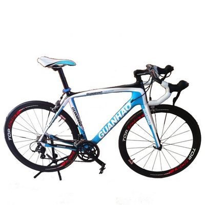 Dauerhafte Konstruktion 700C 18S Vollkohlenstofffaser Rennrad mit gewöhnlichem Pedal