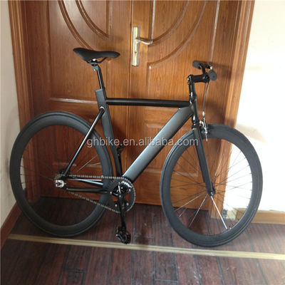 700c Schwarzes Aluminiumrahmen Fixie Bike mit Doppel-V-Bremse Festgetriebe Mann Track Bike