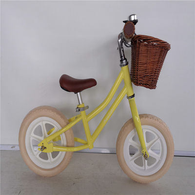 12-Zoll-Schaumreifen Kinder-Balance-Bike Gelb Farbe Tragfähigkeit 70kg Vorder Wicker Korb