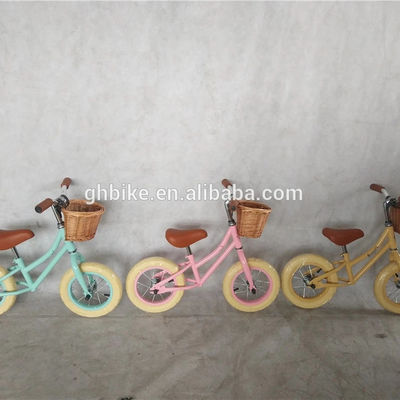 12-Zoll-Kinder-Trainingsrad ohne Pedal für koreanische KC Standard Leichtgewicht 4kg Kids Bike Toy