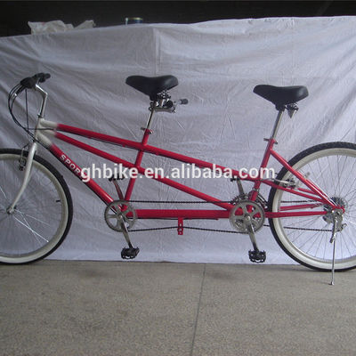 Aluminiumlegierte Felgmaterial 26 &quot;Low Rider Tandem Bike für 2 oder 3 Personen Legierte Krank