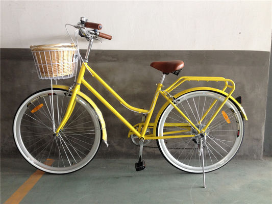 Vintage-Frauen-Step-Through-Fahrrad mit Vorderkorb und 7-Gang-Klassiker-Design