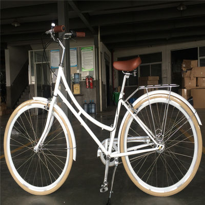 Doppel-V-Bremse 6-7-Geschwindigkeit Vintage Retro Erwachsene Damen Komfort City Cruiser Frauenfahrräder mit Vorderkorb