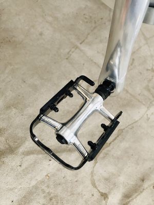 26 Zoll CE Erwachsenen-Männer City Bike mit Shimano Innen 3 Geschwindigkeiten Gang normaler Pedal