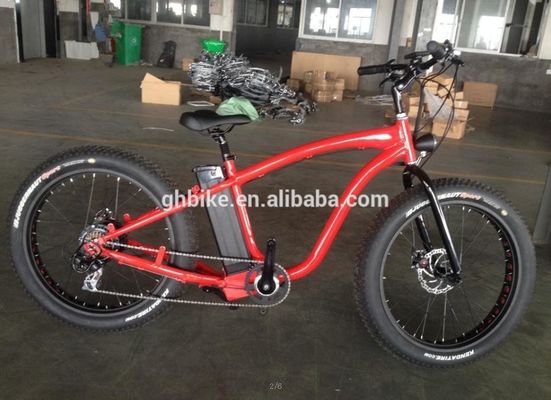 Aluminium-Legierungsrahmen 26 Zoll 7-Geschwindigkeits-Fettreifen Elektro-Kreuzfahrrad mit Lithiumbatterie