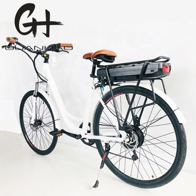 28 Zoll City Bike 36V250W Lithiumbatterie 14AH EN15194 EN15194 für Frauen Lady USA Europa