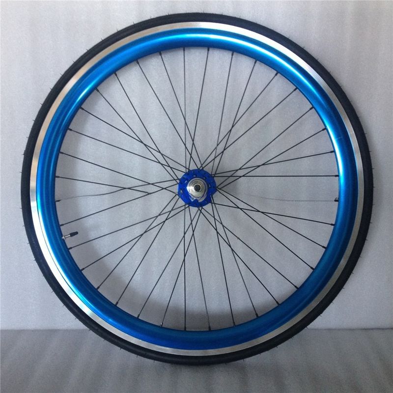 43mm Anodisierte Blaue Flip Flop Festgetriebe Straßenradrad mit bunten Speken