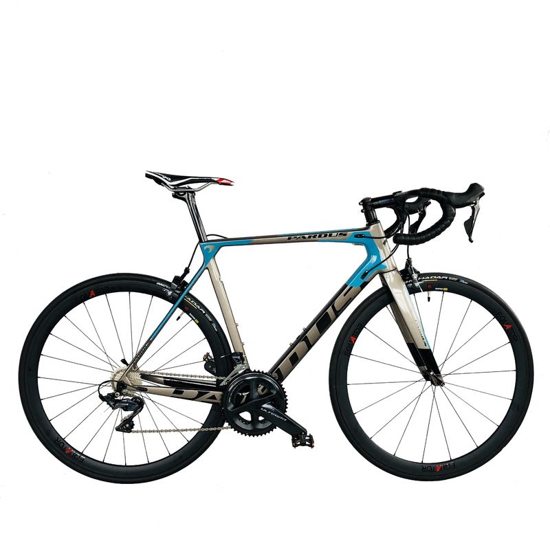 Carbonfaserfelg Material 22-Geschwindigkeit Shimano ULTEGRA R8000 Aluminiumlegierung Stamm Rennrad