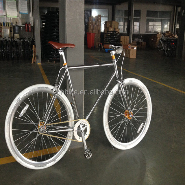 Wellgo Pedal Ausgestattet Vintage Fixie Fixed Gear Bike Eine nostalgische Fahrt für die moderne Zeit